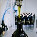 Pamako oliwa wczesnego zbioru extra virgin ultra premium Blend Tsounati/Koroneiki 250ml BIO (NMR: Suma 1466 mg/kg , Index D1 945 mg/kg)